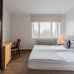 City Center Cozy One Bedroom Studio